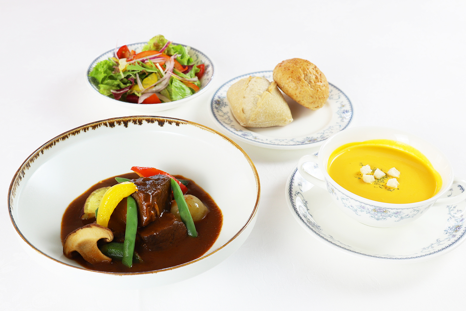 写真：ビーフシチューランチ